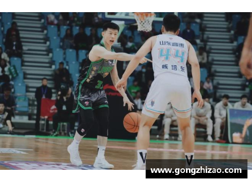 辽宁男篮登顶CBA开赛战胜浙江队，迈出夺冠的第一步