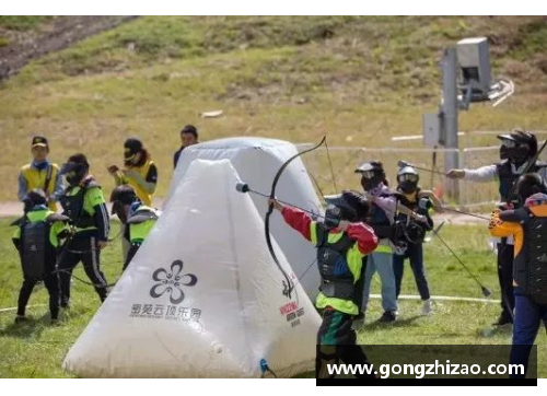 4008云顶国际游泳项目冲刺终点，选手尽情欢呼